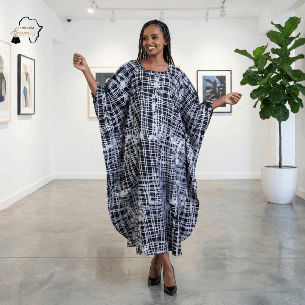 217 Neza Monochrome Flow Kaftan